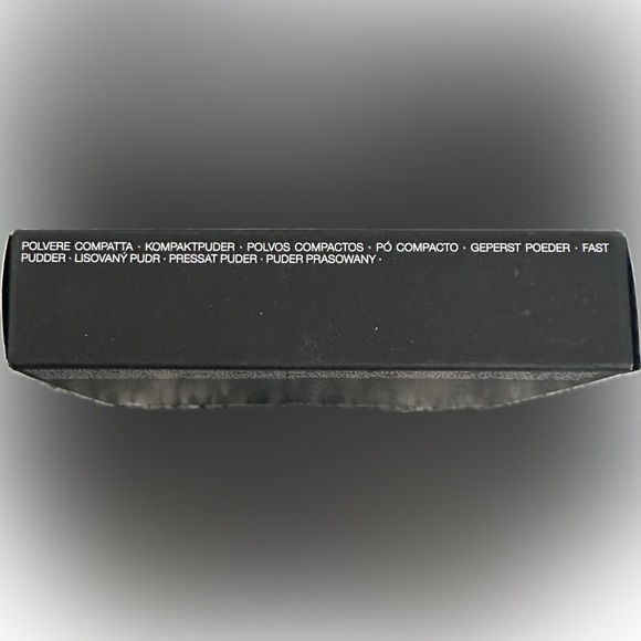 NWT NARS Translucent Pressed Setting Powder - Picture 6 of 7